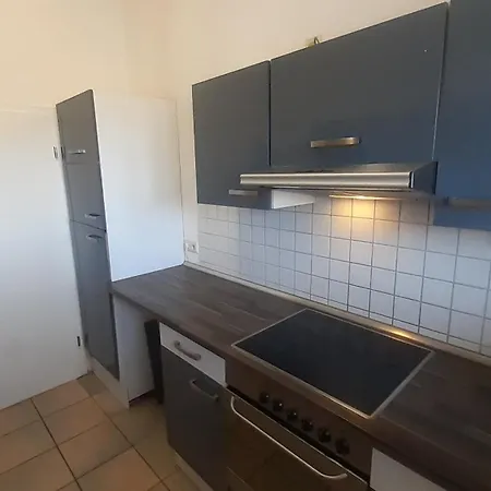 3 Privat Freie Zimmern