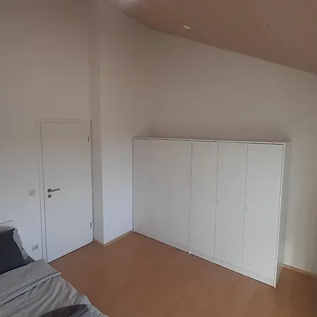 Hotel 3 Privat Freie Zimmern